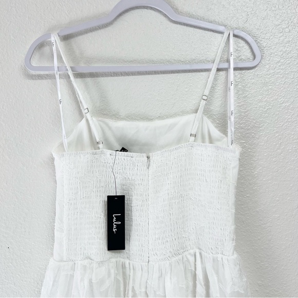Lulus Grace and Beauty White Burnout Floral Print Tiered Dress Size Medium NWT - Picture 9 of 15